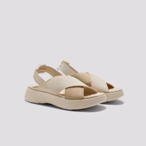 Vivaia Walking Shoe