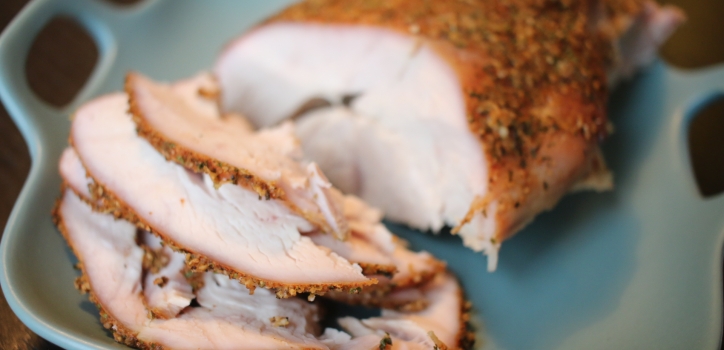 Oven roasted turkey breast – Perfect for sandwiches, bagels, salads & wraps! Oven roasted turkey breast – Perfect for sandwiches, bagels, salads & wraps!